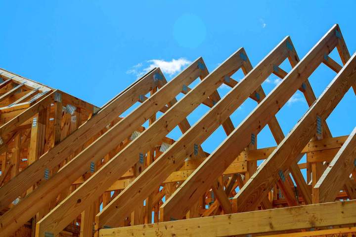 Travaux de charpente aux Laurentides